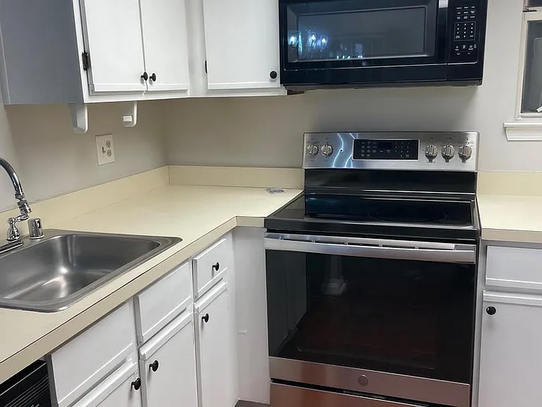 14013 Vista Dr #43A — Photo 8