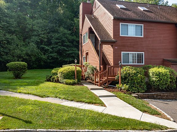 2nd image of 501 Orchard Hill Ln #501