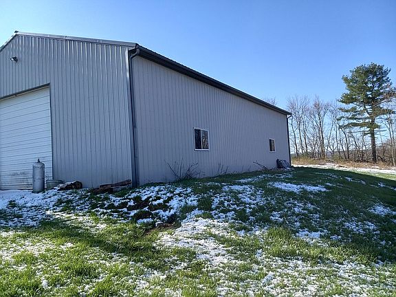 4th image of 368 Orchard Dr