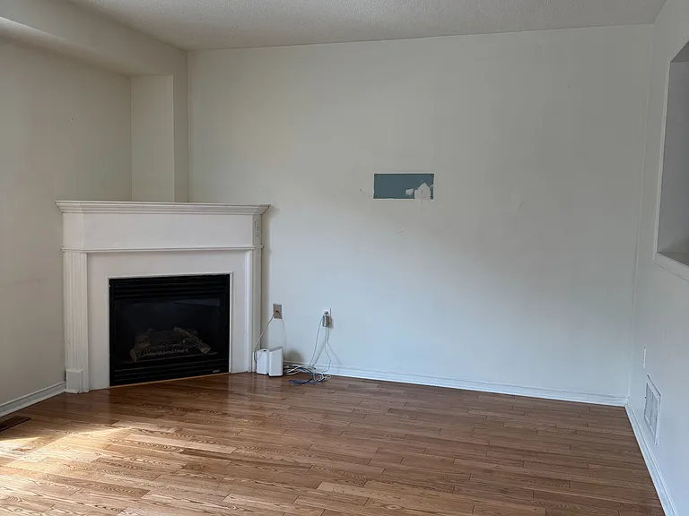 58 Brentcliff Dr #UPPER — Photo 14