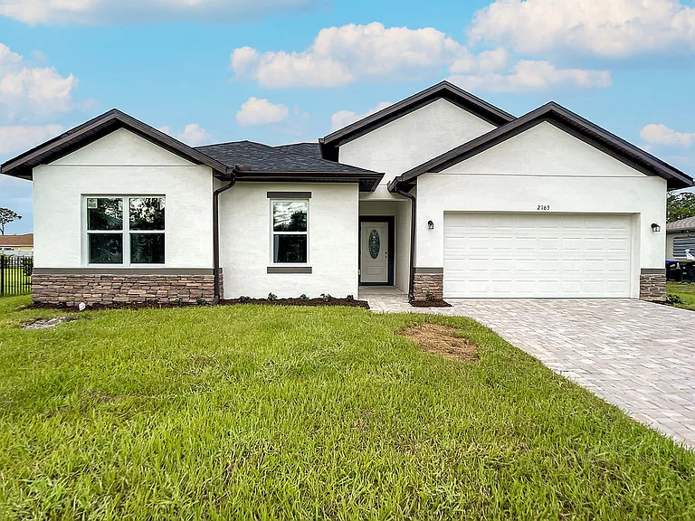 2109 Nordendale Blvd — Photo 36