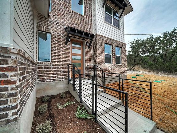 3rd image of 701 Cargill Dr