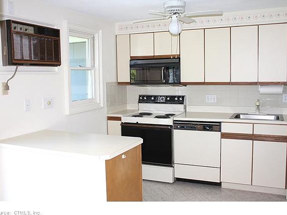 4th image of 211 E Main St Unit E-51