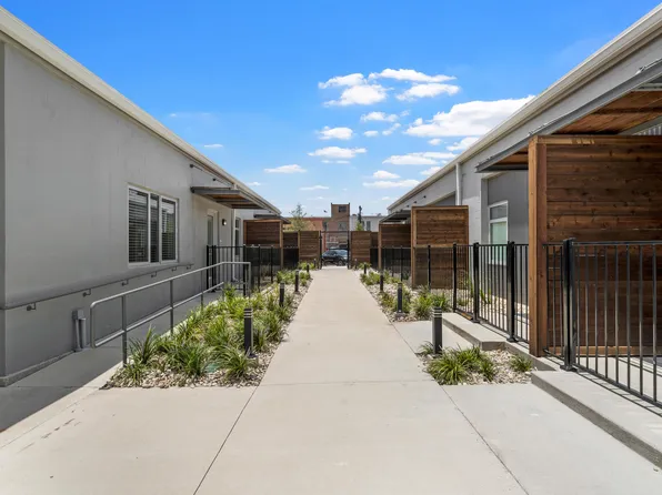 11 N 2nd St #2102, Temple, TX 76501