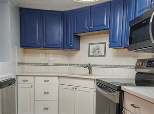 205 Ferry St APT 409, Everett, MA 02149