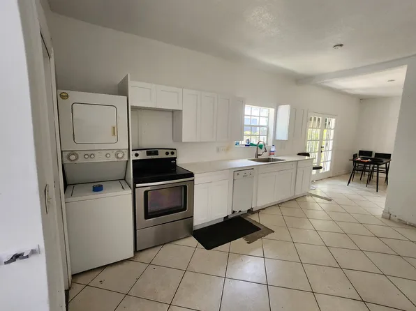 1625 NW 8th Ter, Miami, FL 33125