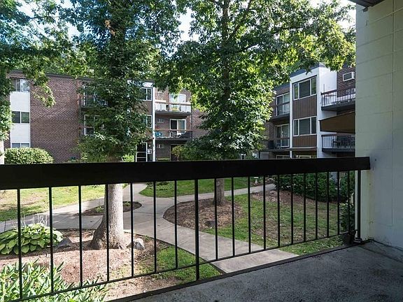 3rd image of 599 Old West Central St APT B8