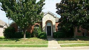 Home for Sale in Lewisville, Texas $145,000