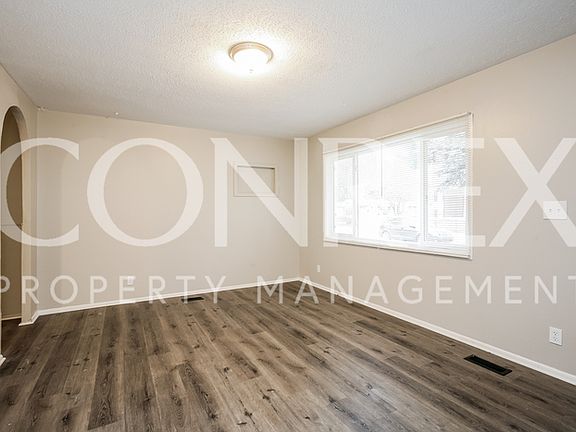 5th image of 4013 Arquette Dr