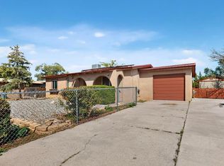 2702 Del Sol Trl, Santa Fe, NM 87508