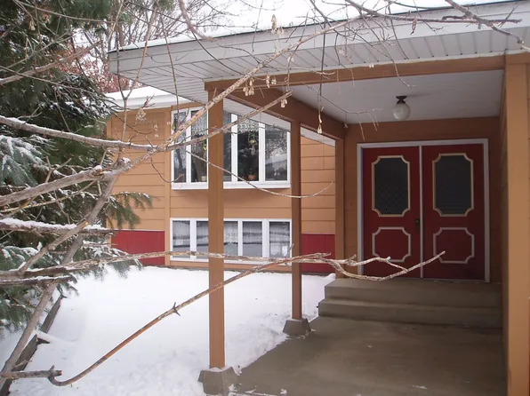 684 Florence Ave, Saint Paul, MN 55115