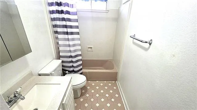 113 Nu St #A — Photo 6