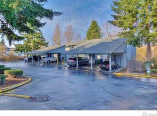 4006 S 158th St APT A, Tukwila, WA 98188