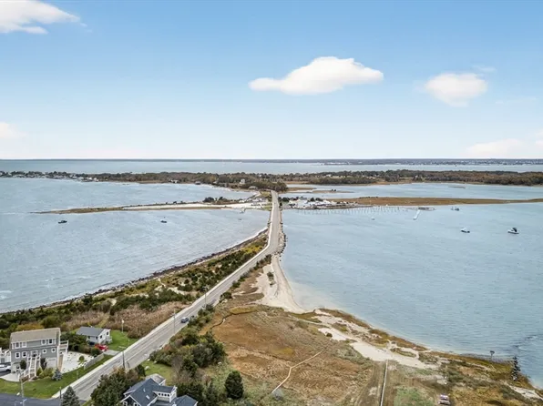 151 Balsam St, Fairhaven, MA 02719