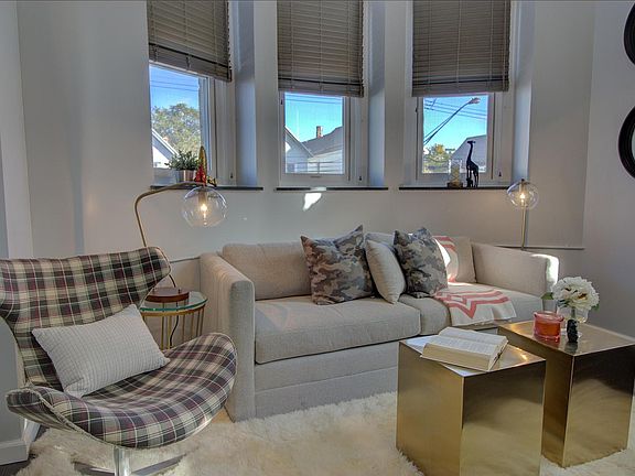 3rd image of 169 Elk St #2