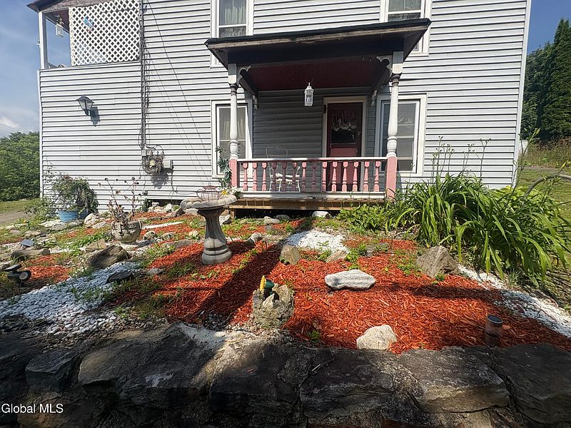 2nd image of 5 Spring Street