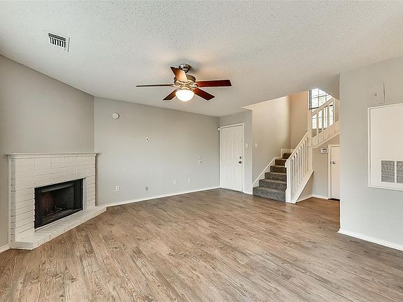 4th image of 204 San Moritz Ct