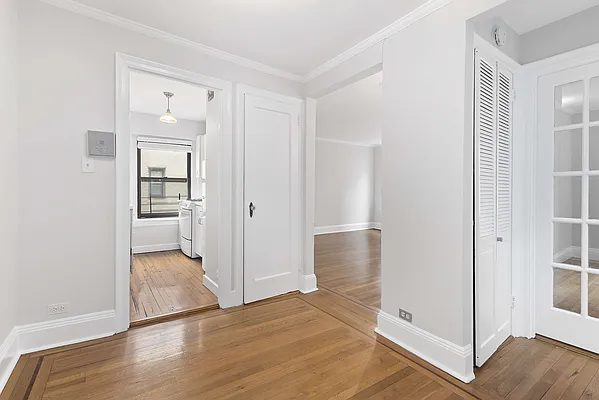 Rented by Compass | media 9