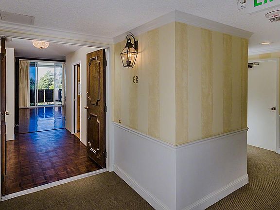 3rd image of 1330 University Dr APT 68