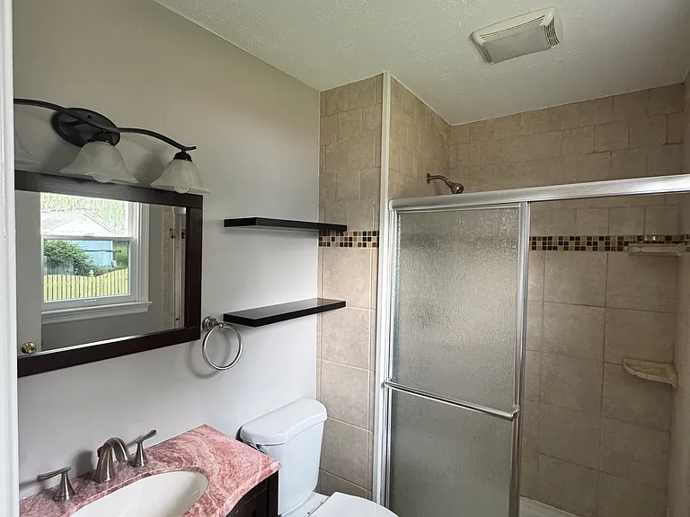 6350 Chenault Way — Photo 11