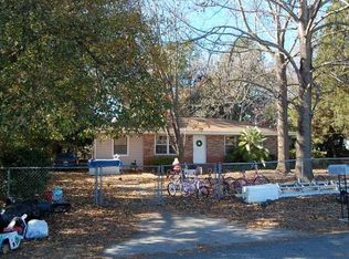 121 Dennis Dr, Warner Robins, GA 31093