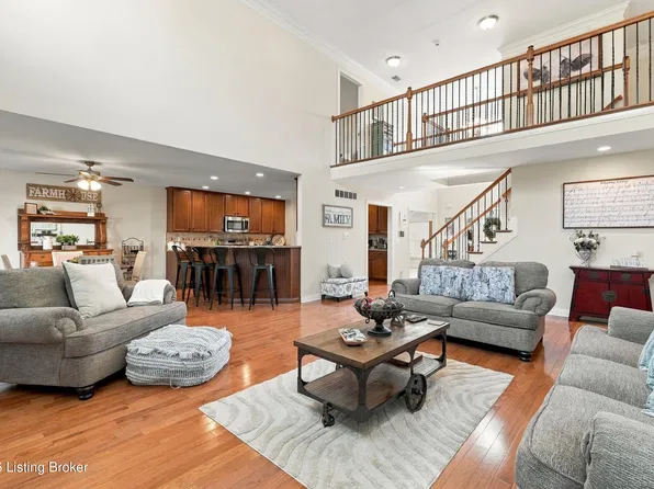11003 Kaufman Farm Dr, Louisville, KY 40291