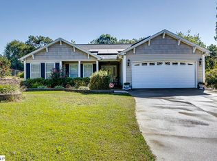 140 Colonial Dr, Greer, SC 29651
