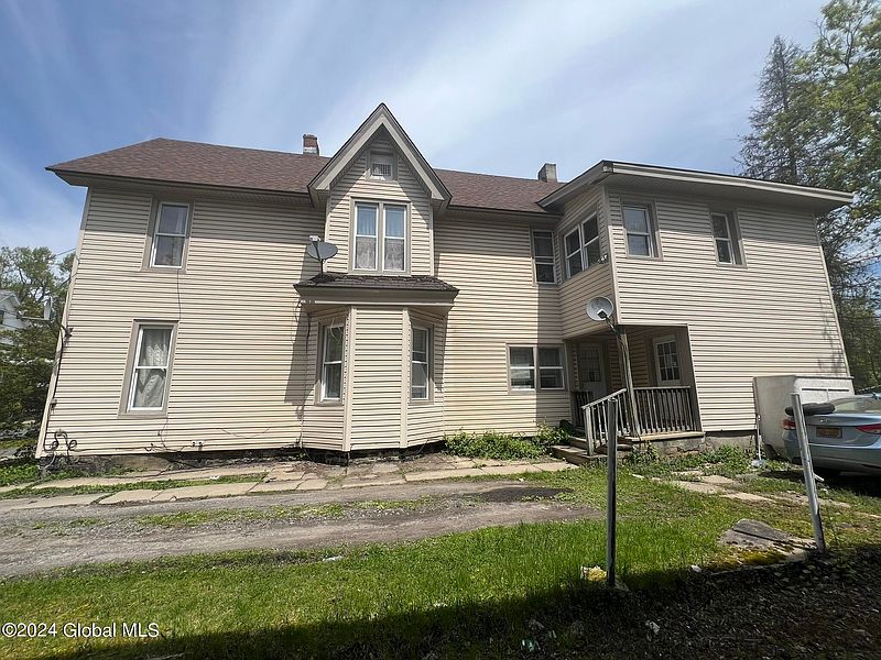 5th image of 26 West Street