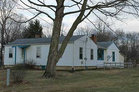 1st image of 439 Julia St