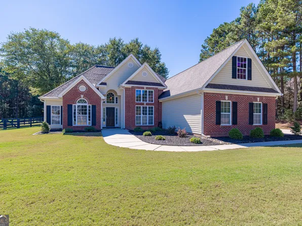 37 Mount Moriah Dr, Senoia, GA 30276