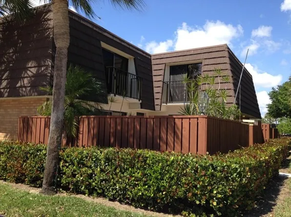 1402 14th Ct #15B, Jupiter, FL 33477