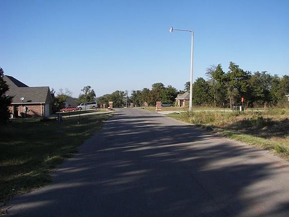 4th image of Briar Oak Dr Lot 4