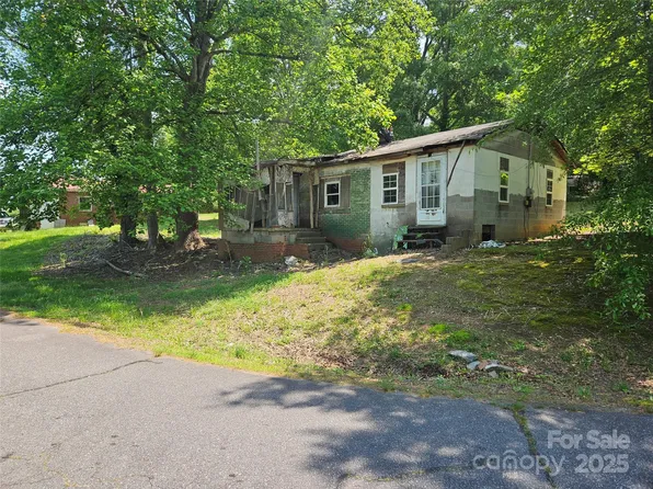 123 Dewberry Hl, Forest City, NC 28043