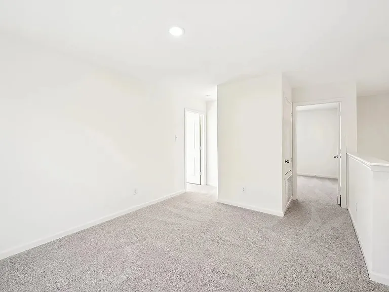 5723 Roadhouse Dr — Photo 9