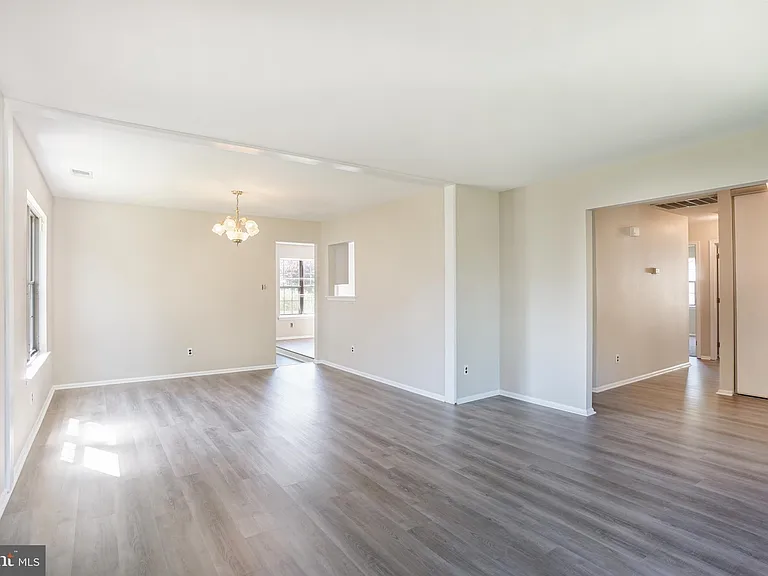 31 W Oleander Dr — Photo 11