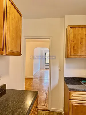 Rented by Sovereign Associates | media 15