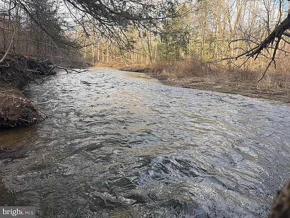 3rd image of Jennings Rd