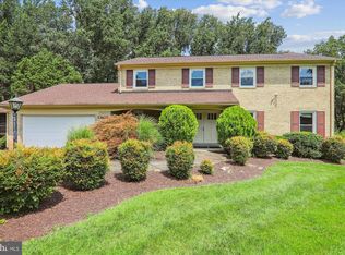 13625 Creekside Dr, Silver Spring, MD 20904