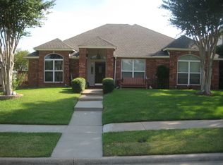2102 Greenstone Trl, Carrollton, TX 75010