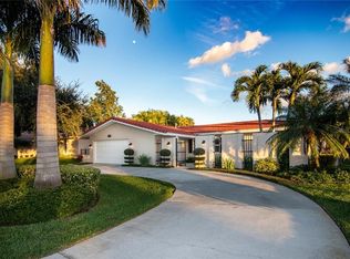 4783 Overlook Dr NE, Saint Petersburg, FL 33703