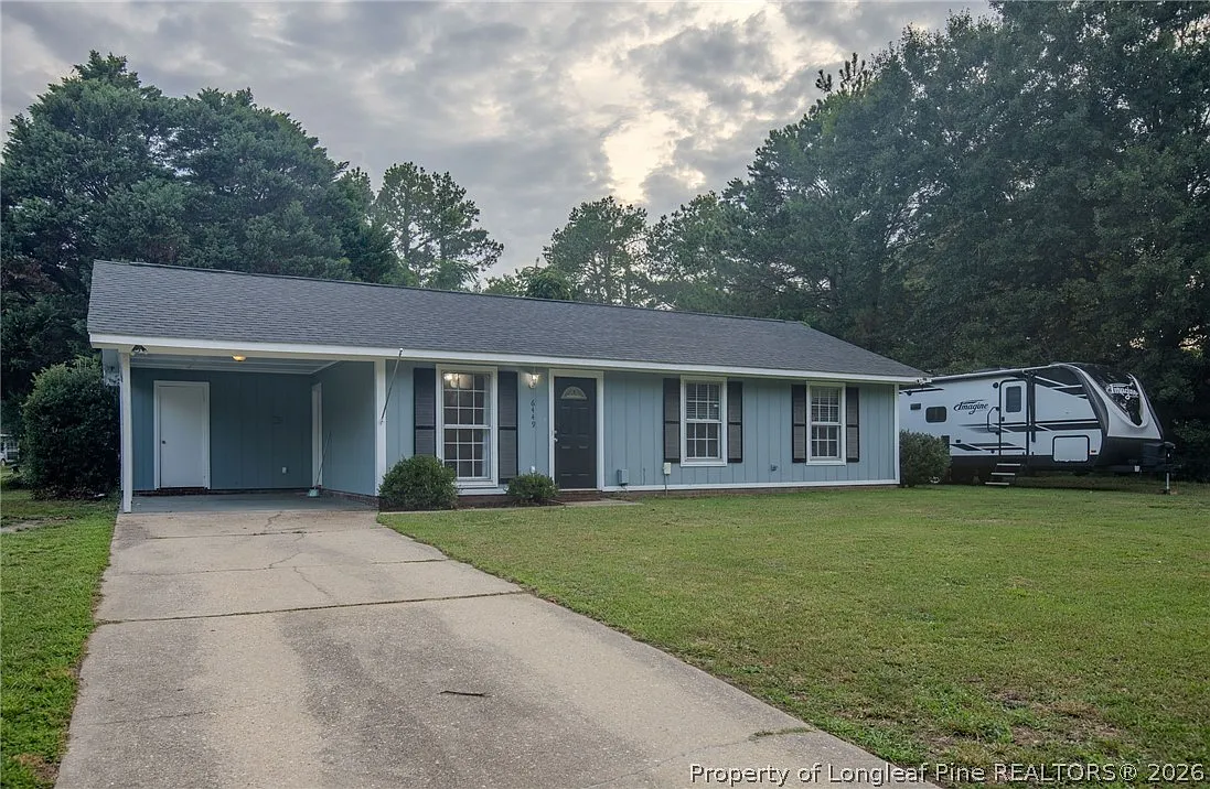 3 bed, 2.0 bath, 1005 sqft, $1,850 — Photo 1