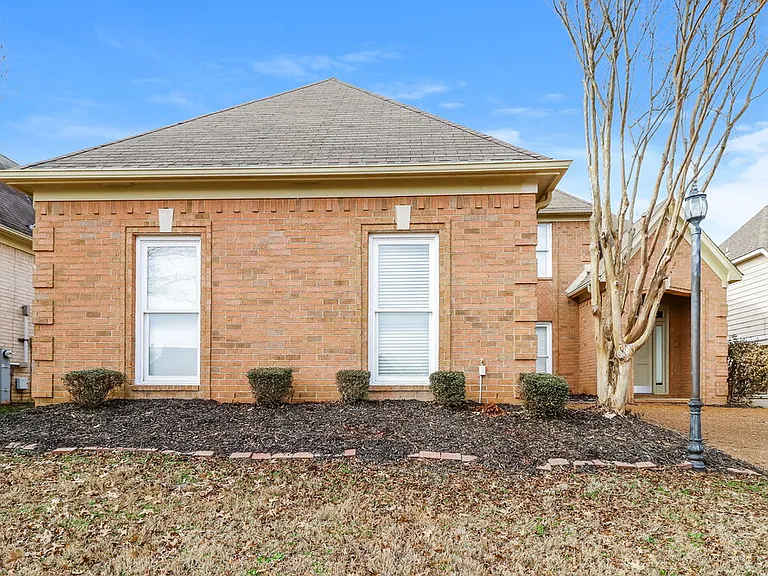 1153 Hunters Green Cir S — Photo 4