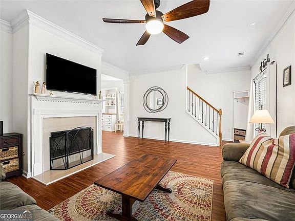 5th image of 3774 Lake Point Blvd