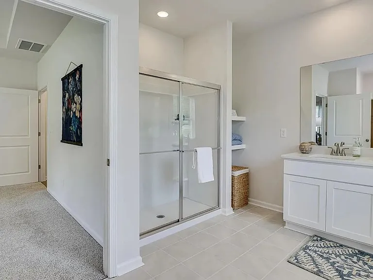 1021 Skidway Dr — Photo 32