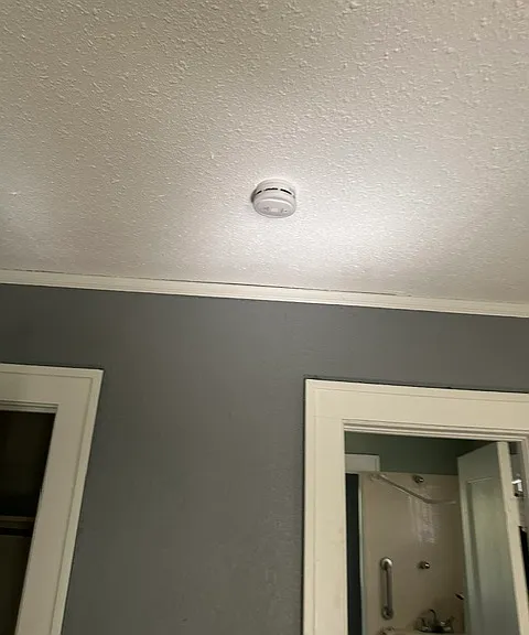 1 of 4 New smoke detectors