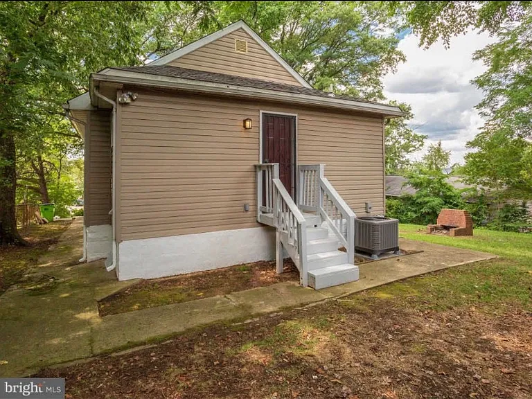 5639 Southern Ave — Photo 15