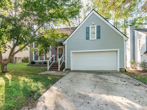 105 McIntire Ln