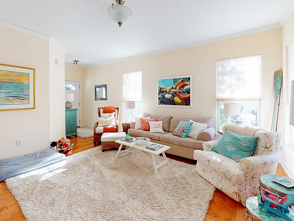 5th image of 3 Avebury Ct