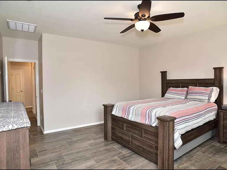 1016 Seahawk Pl — Photo 22