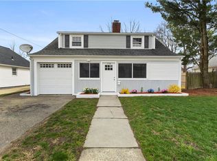 178 1st St, Pawtucket, RI 02861